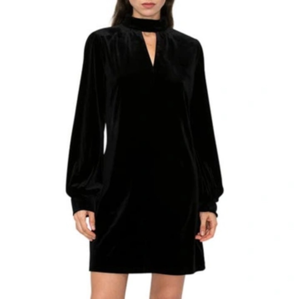 Melloday Nordstrom Black Velvet Long Sleeve Mini Dress Keyhole Neck LBD Small
